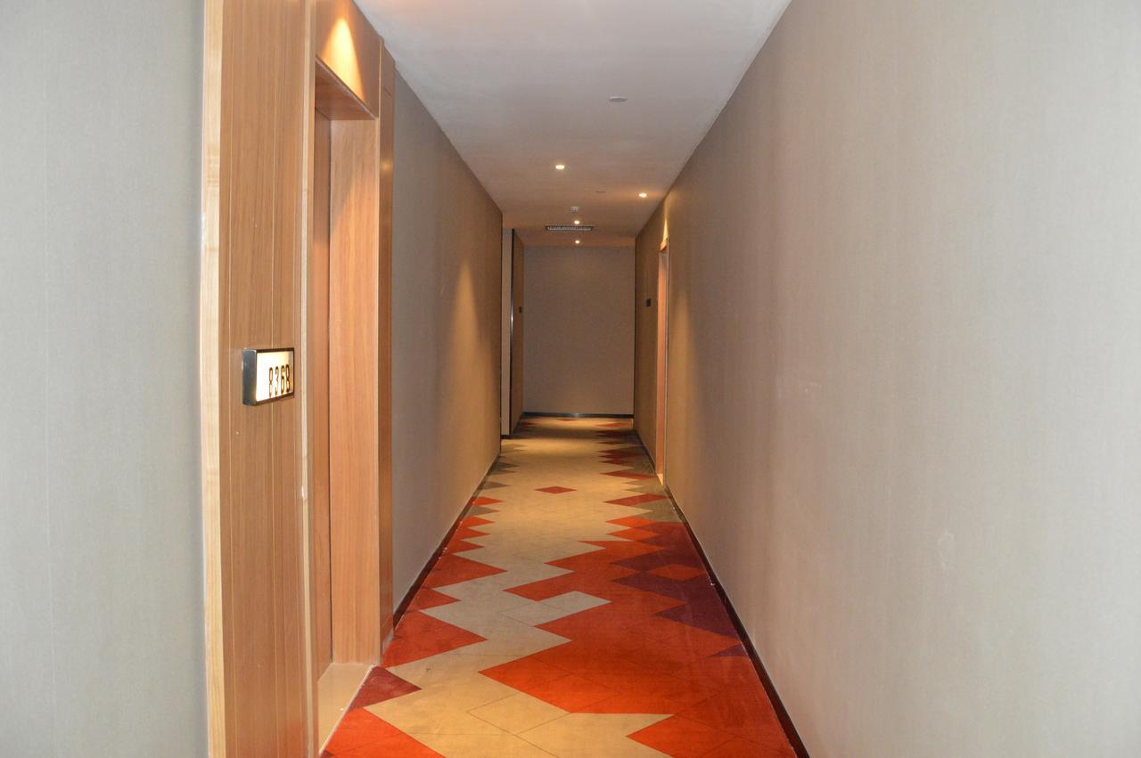 Borrman Hotel Guangzhou Tianhe Sports Center Extérieur photo